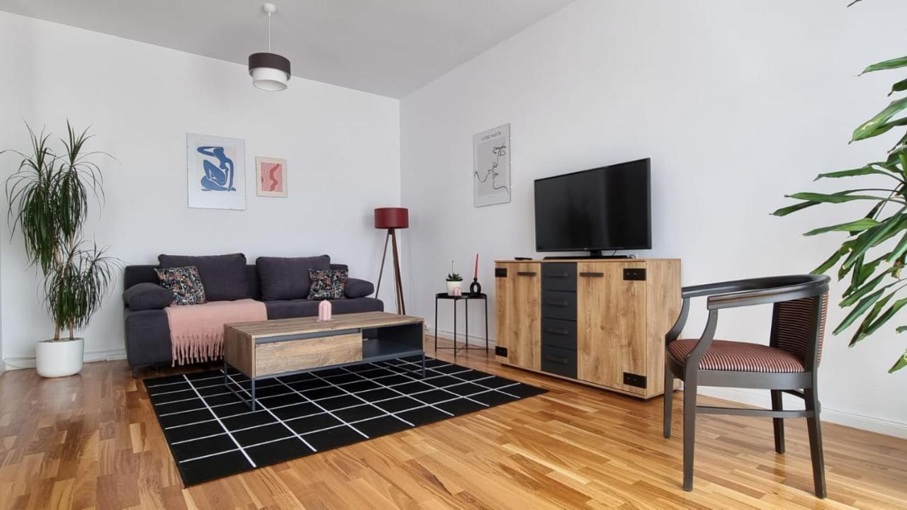 Penthouse Cosmopolit Leilighet Braşov Eksteriør bilde